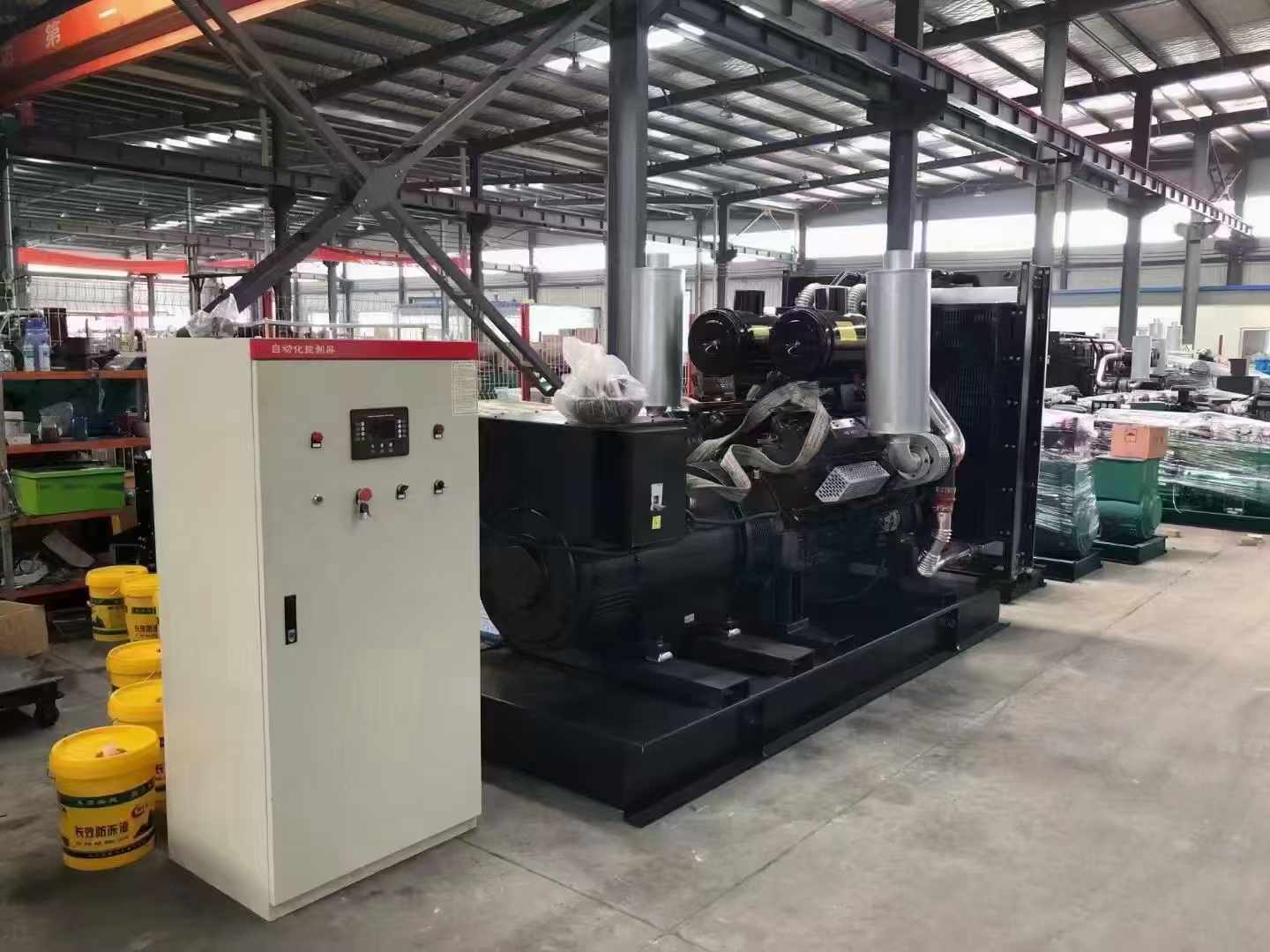 袁州柴油发电机运行时的噪音和振动水平如何?